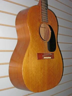 GIBSON B15 SIDE