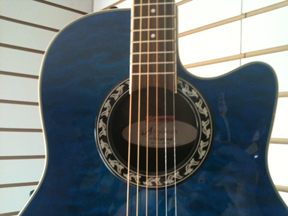 Applause – AE128 closeup